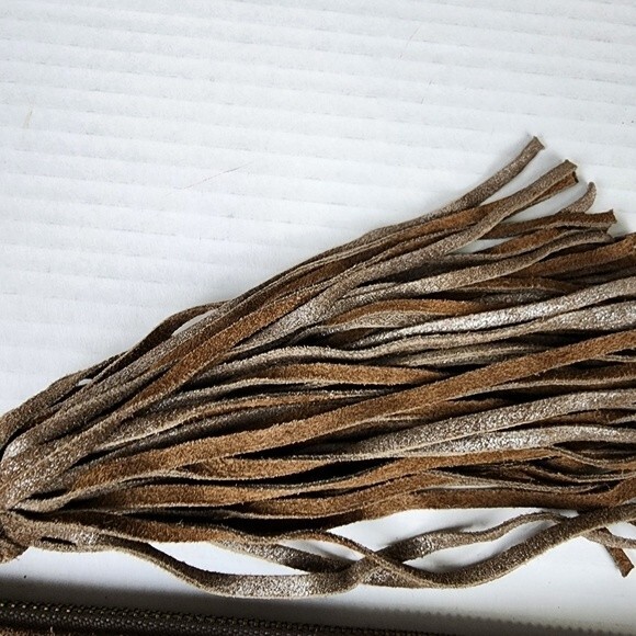 Anthropologie Jasper & Jeera Pouch Metallic Leather Cotton Blend Large Tassel - Picture 14 of 14